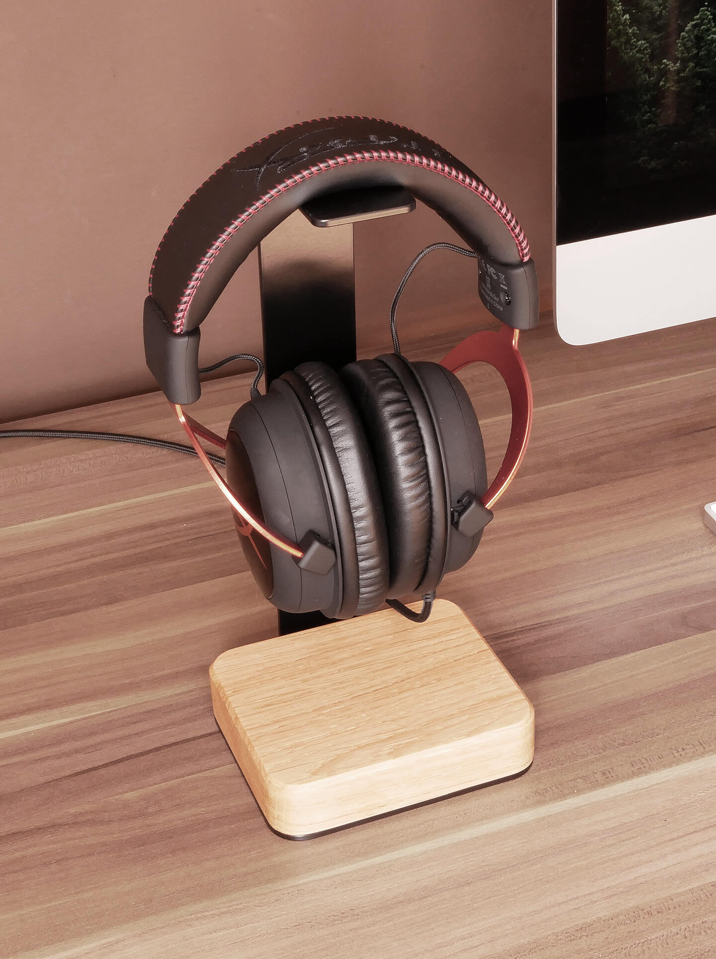 Real Wood Headphone Holder, Handmade Headphone Stand, Heavy Base